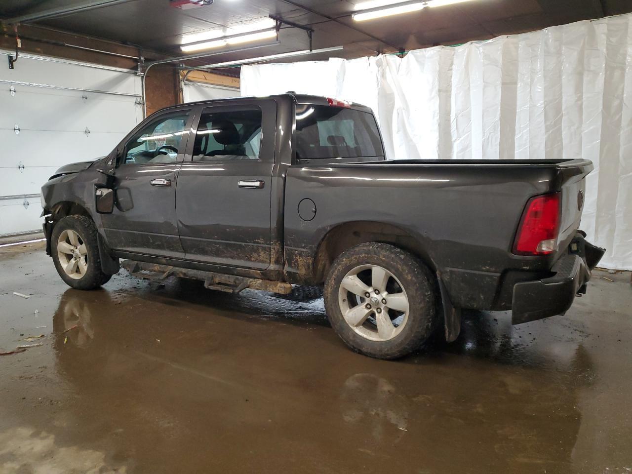 2015 RAM 1500 ST - Image 2