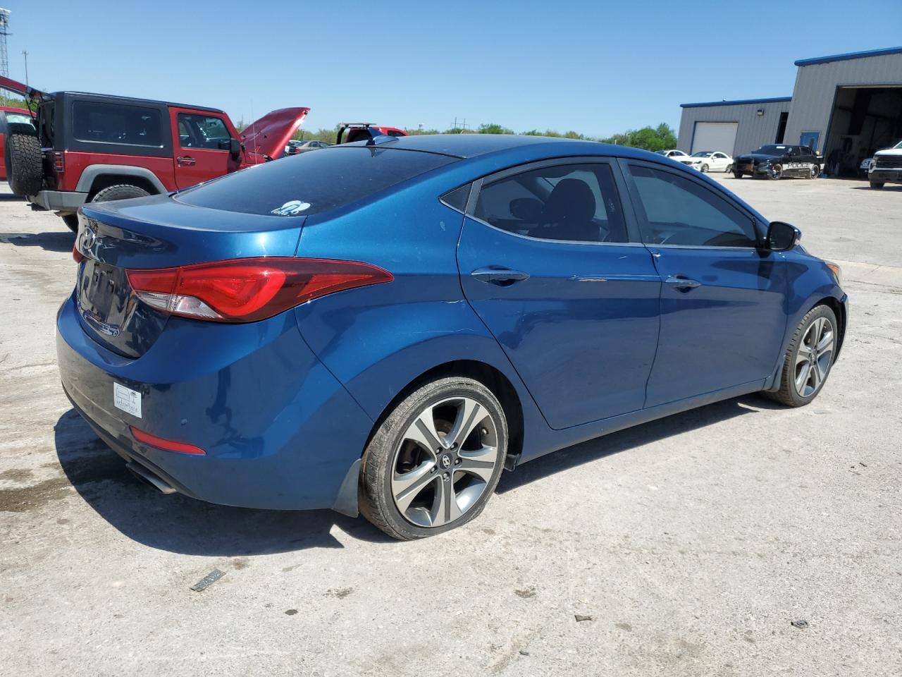 2015 HYUNDAI ELANTRA SE - Image 3