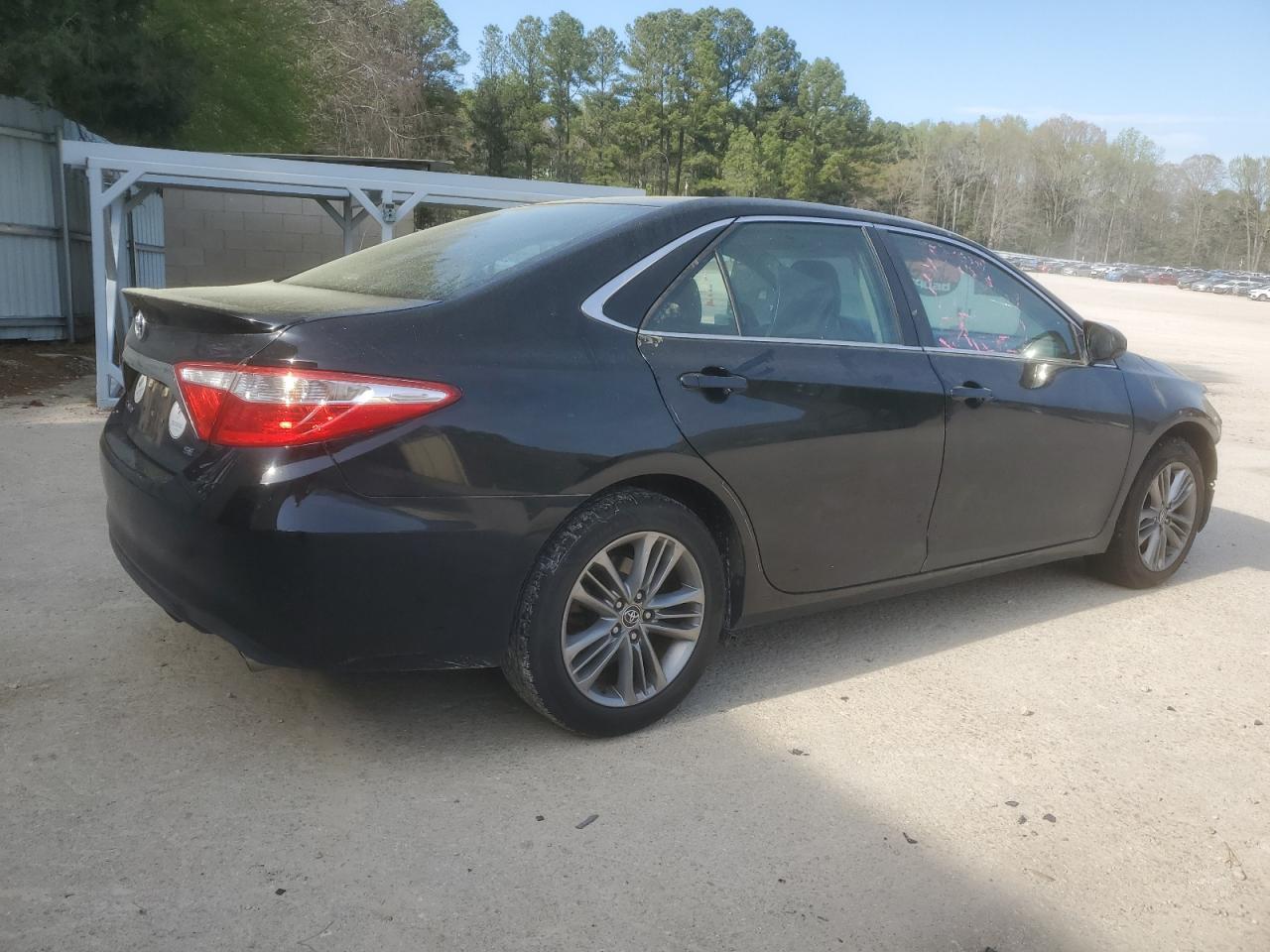 2015 TOYOTA CAMRY LE - Фото 3