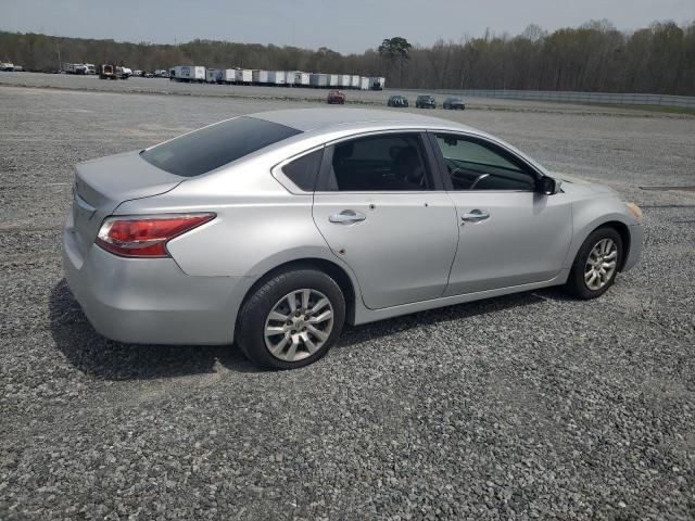 2015 Nissan Altima 2.5 - Image 3