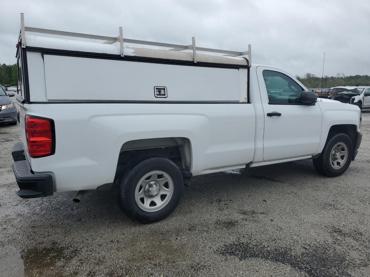 2017 CHEVROLET SILVERADO - Image 3