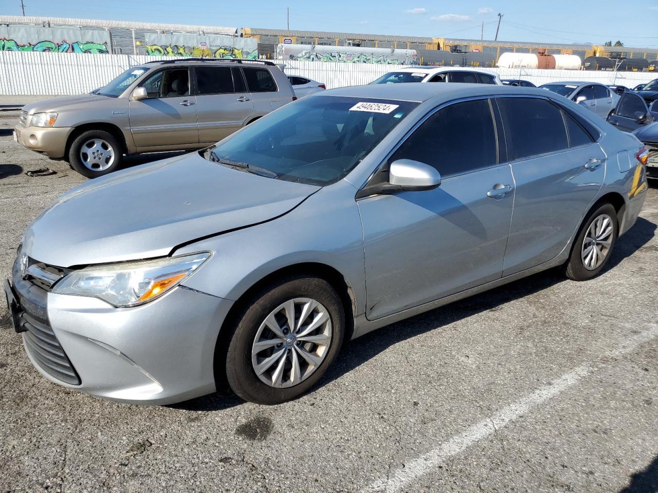 2016 TOYOTA CAMRY LE