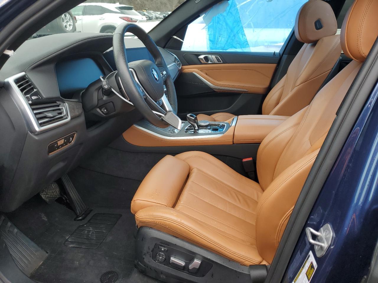 2022 BMW X5 XDRIVE4 - Фото 7