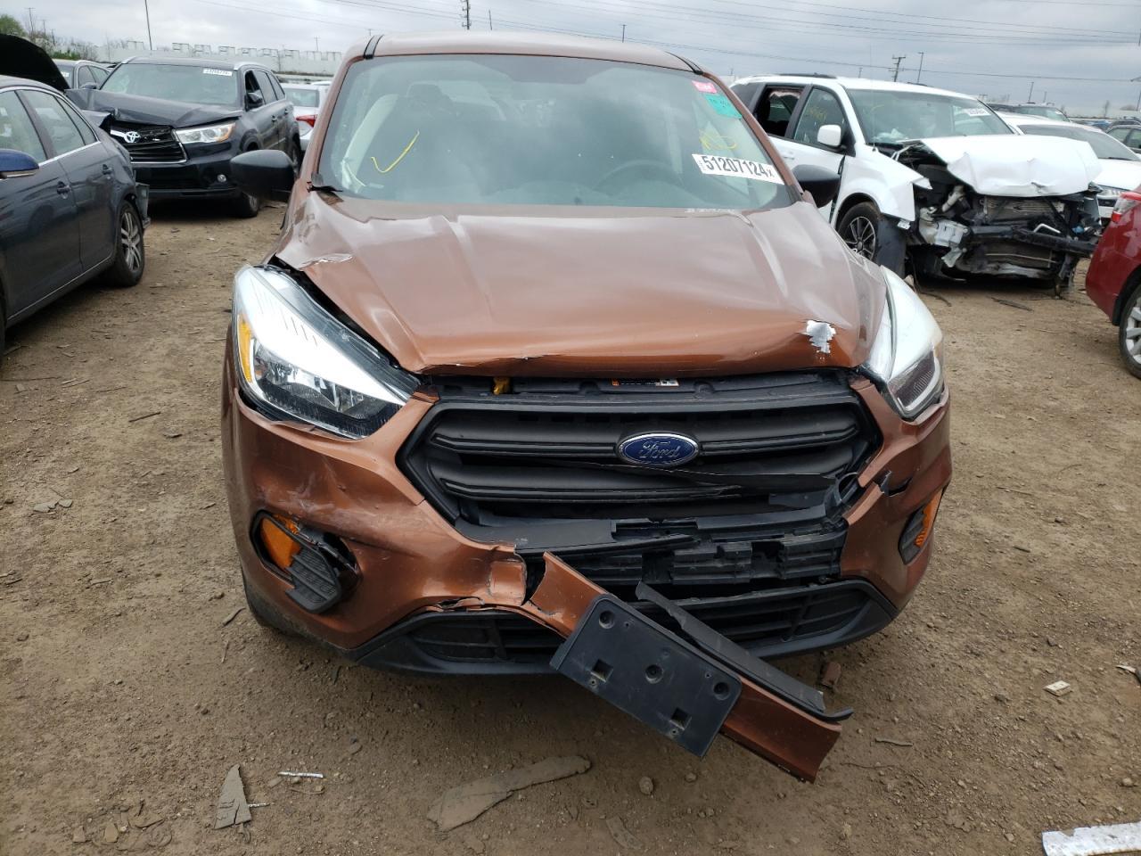 2017 FORD ESCAPE S - Image 5