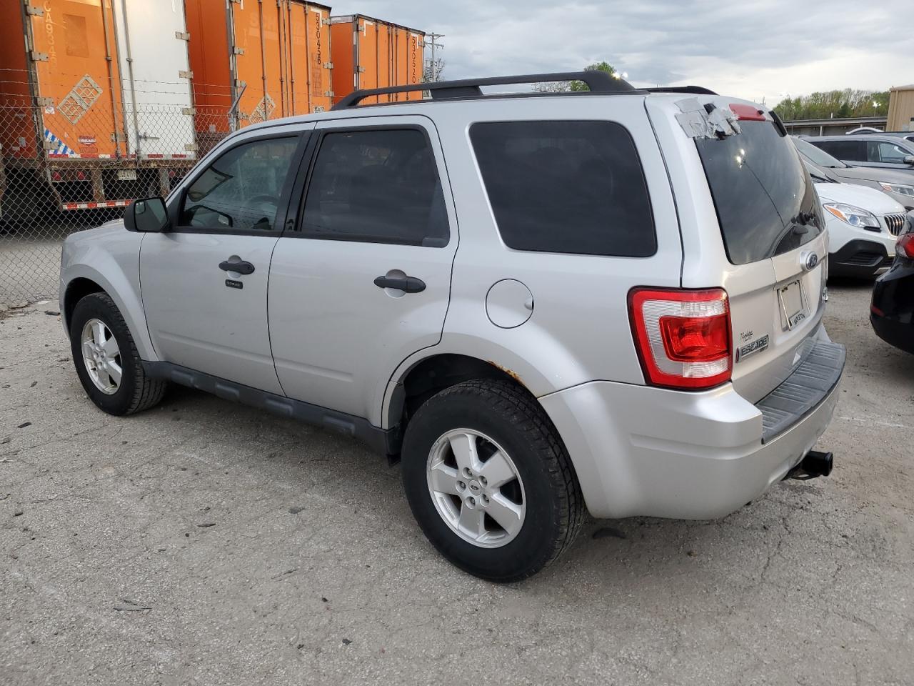 2012 FORD ESCAPE XLT - Фото 2