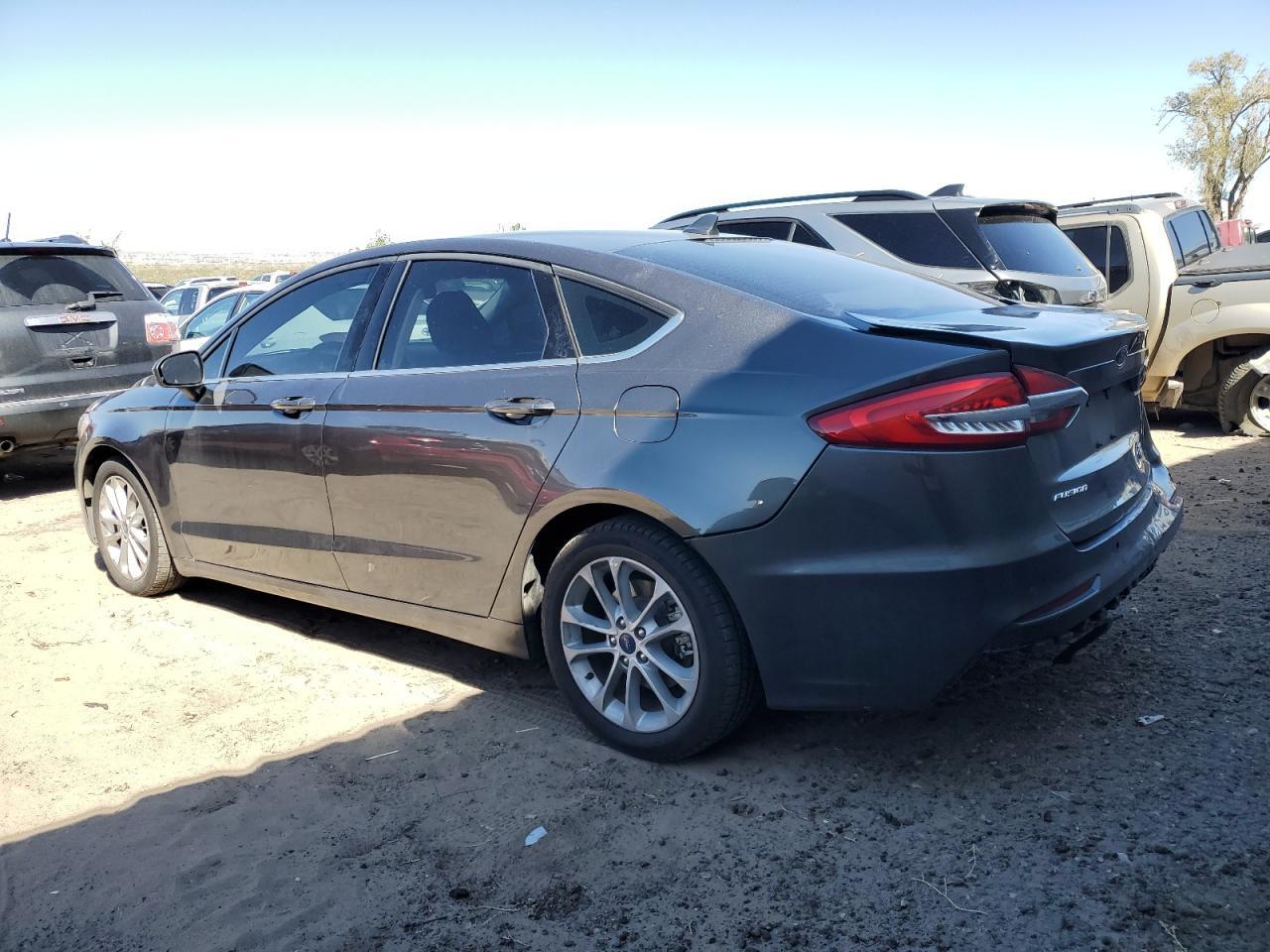 2020 FORD FUSION SE - Image 2