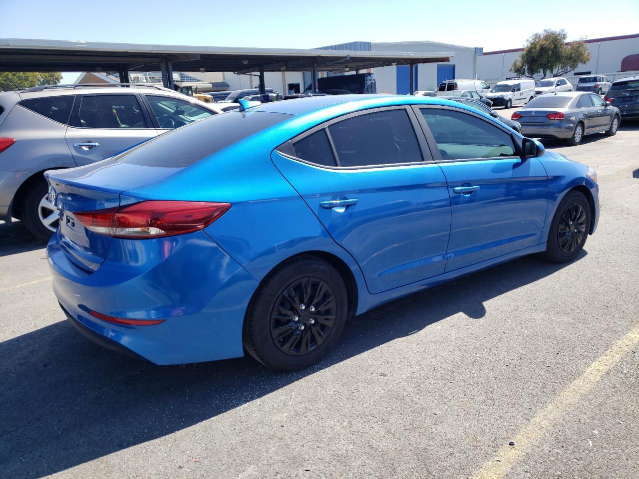 2017 HYUNDAI ELANTRA SE - Фото 3