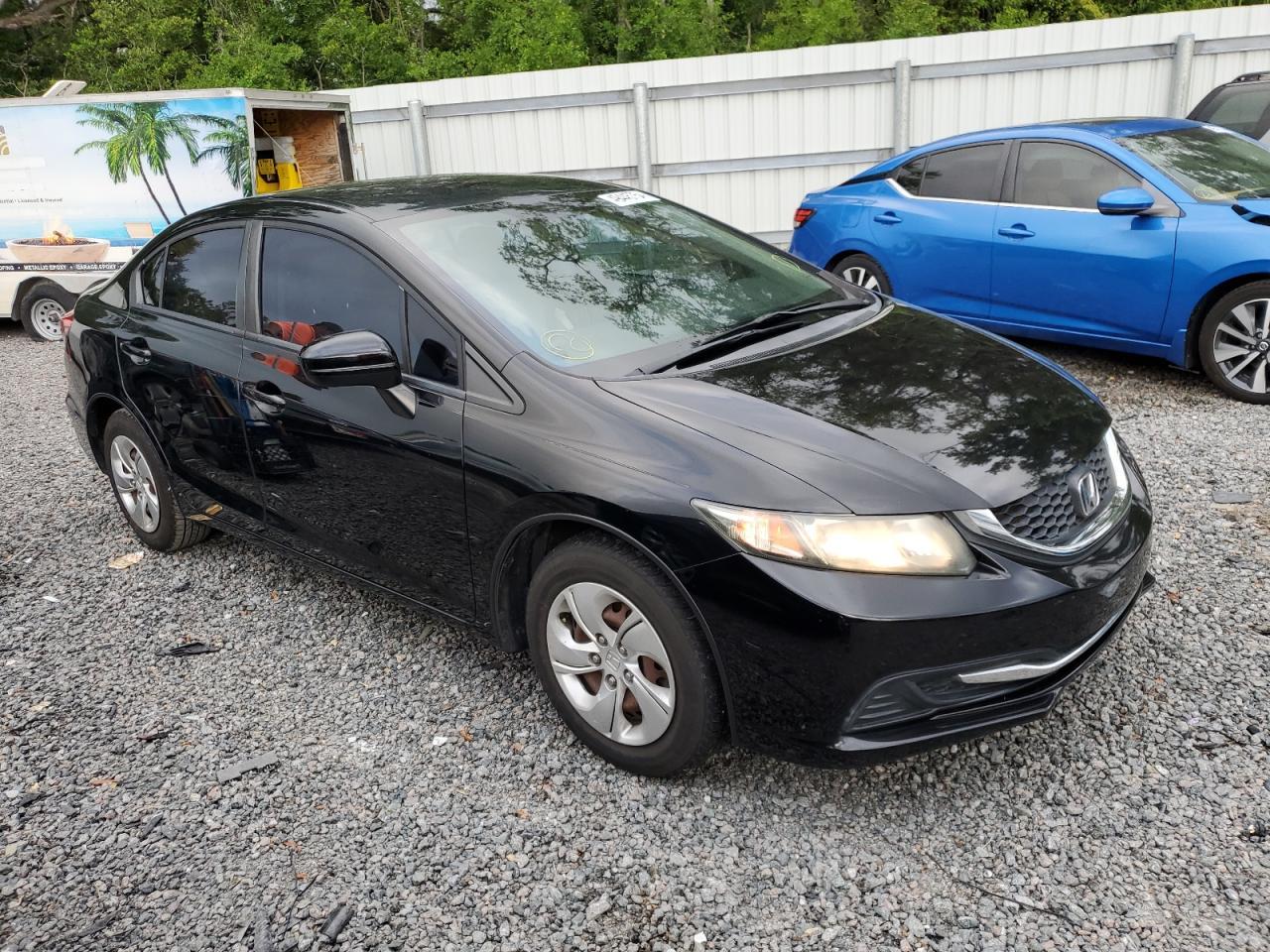 2015 HONDA CIVIC LX - Image 4