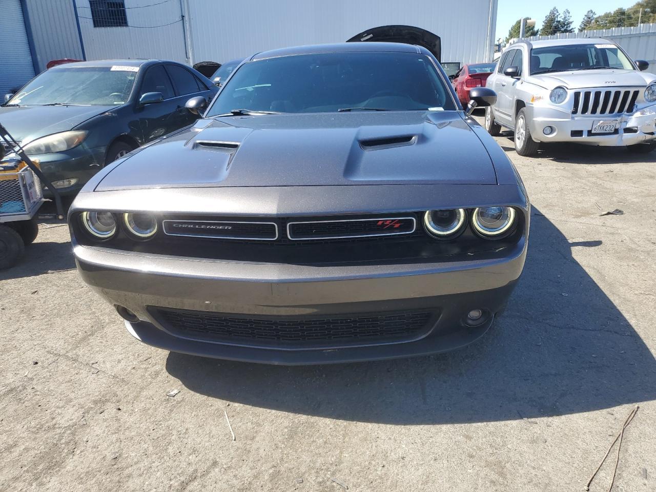 2015 DODGE CHALLENGER - Image 5