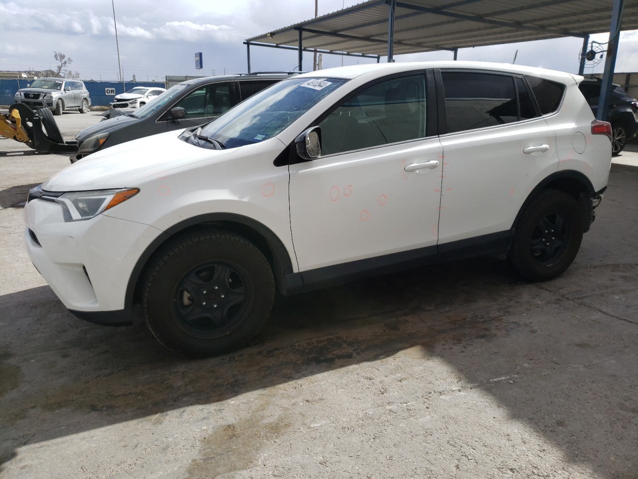 2018 TOYOTA RAV4 LE