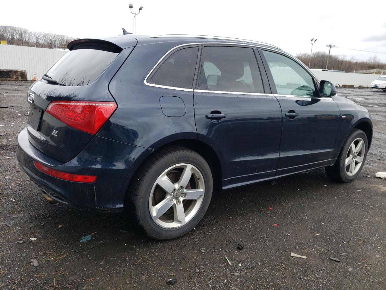 2011 AUDI Q5 PREMIUM - Фото 3