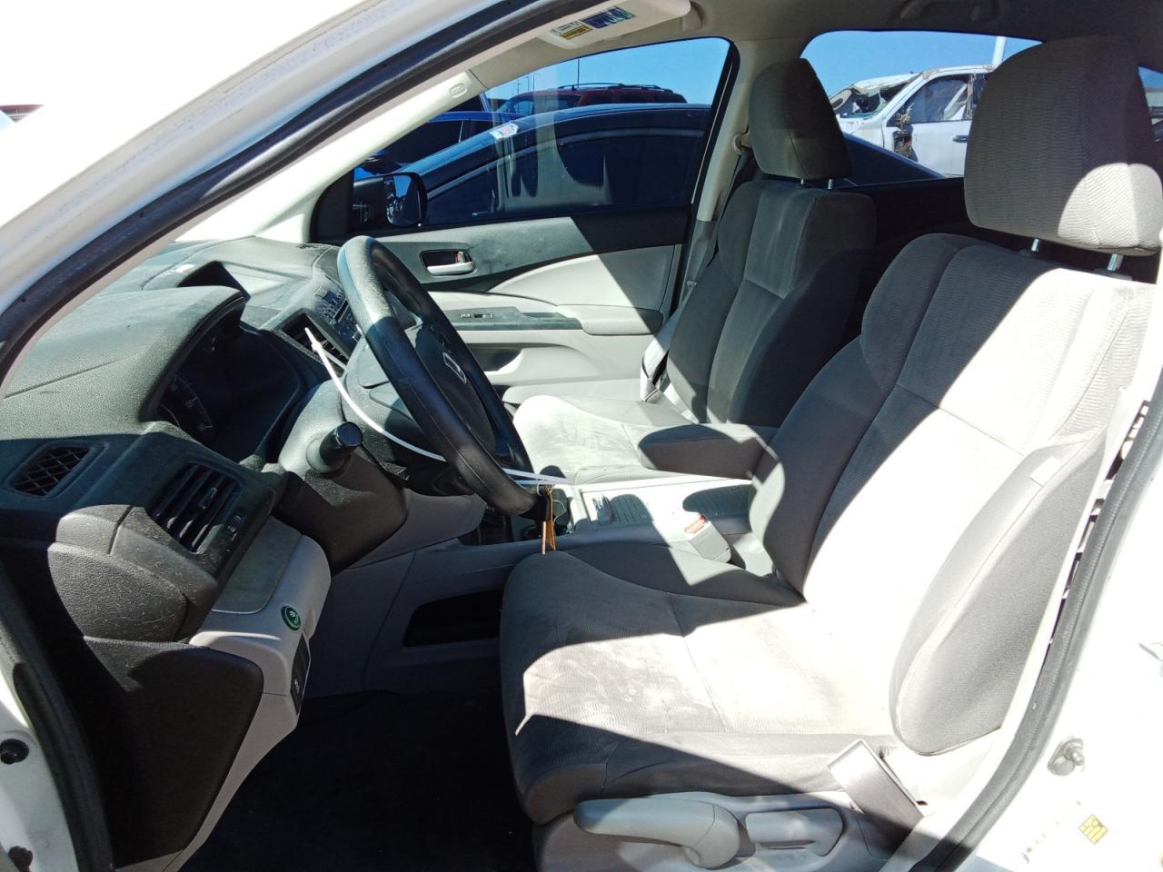 2012 HONDA CR-V LX - Image 7