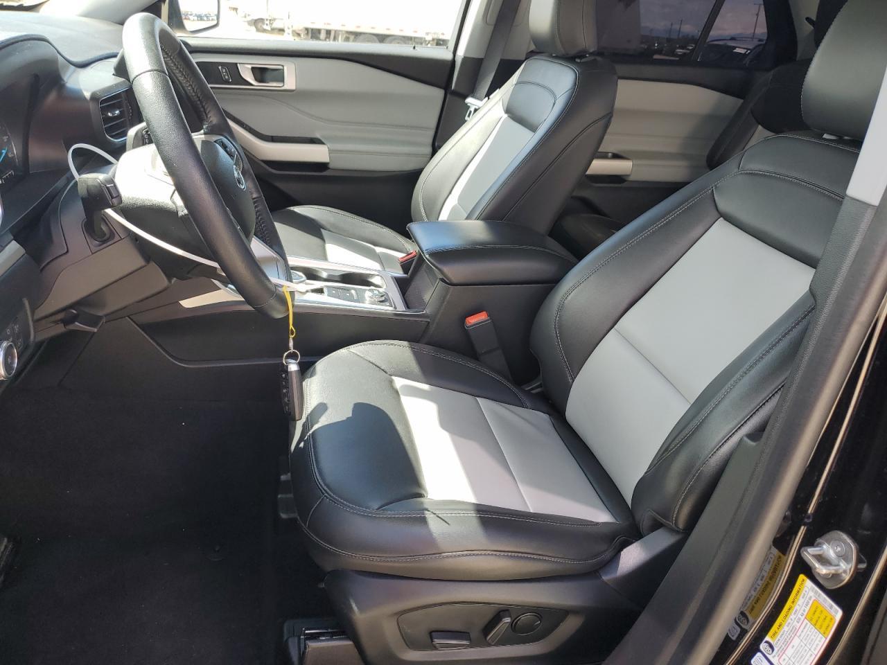 2022 FORD EXPLORER X - Фото 7