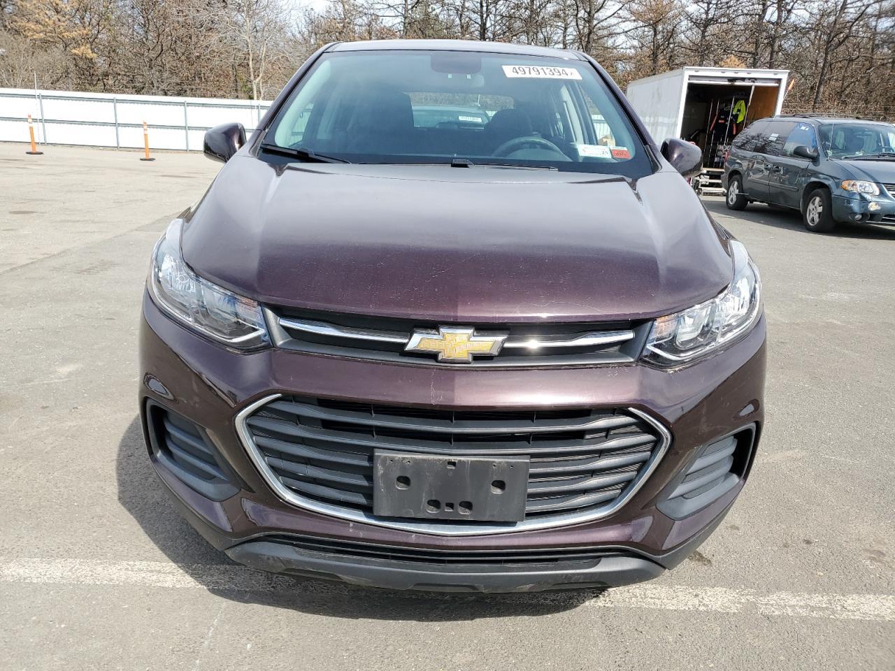 2021 CHEVROLET TRAX LS - Image 5