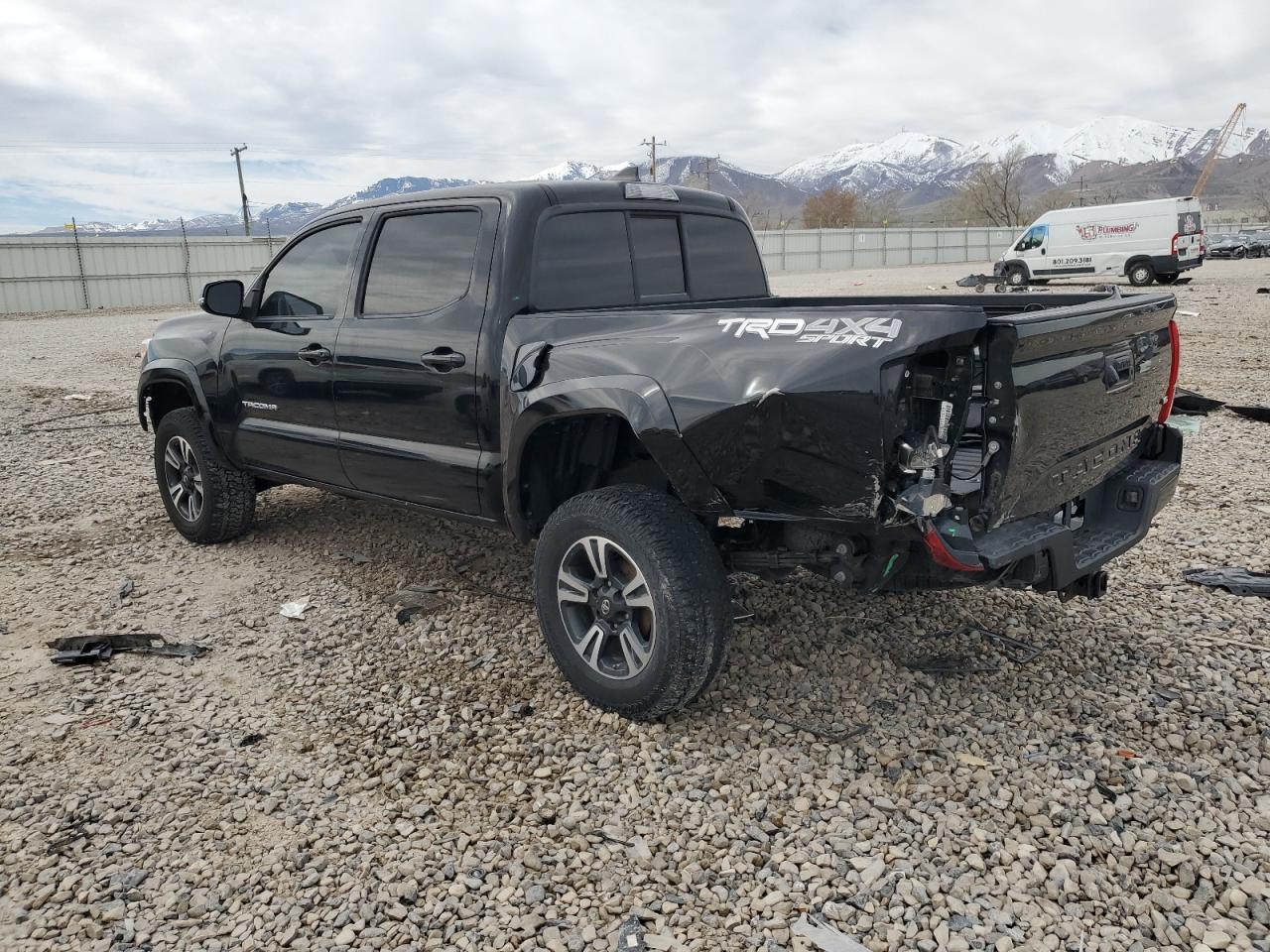 2016 TOYOTA TACOMA DOU - Фото 2