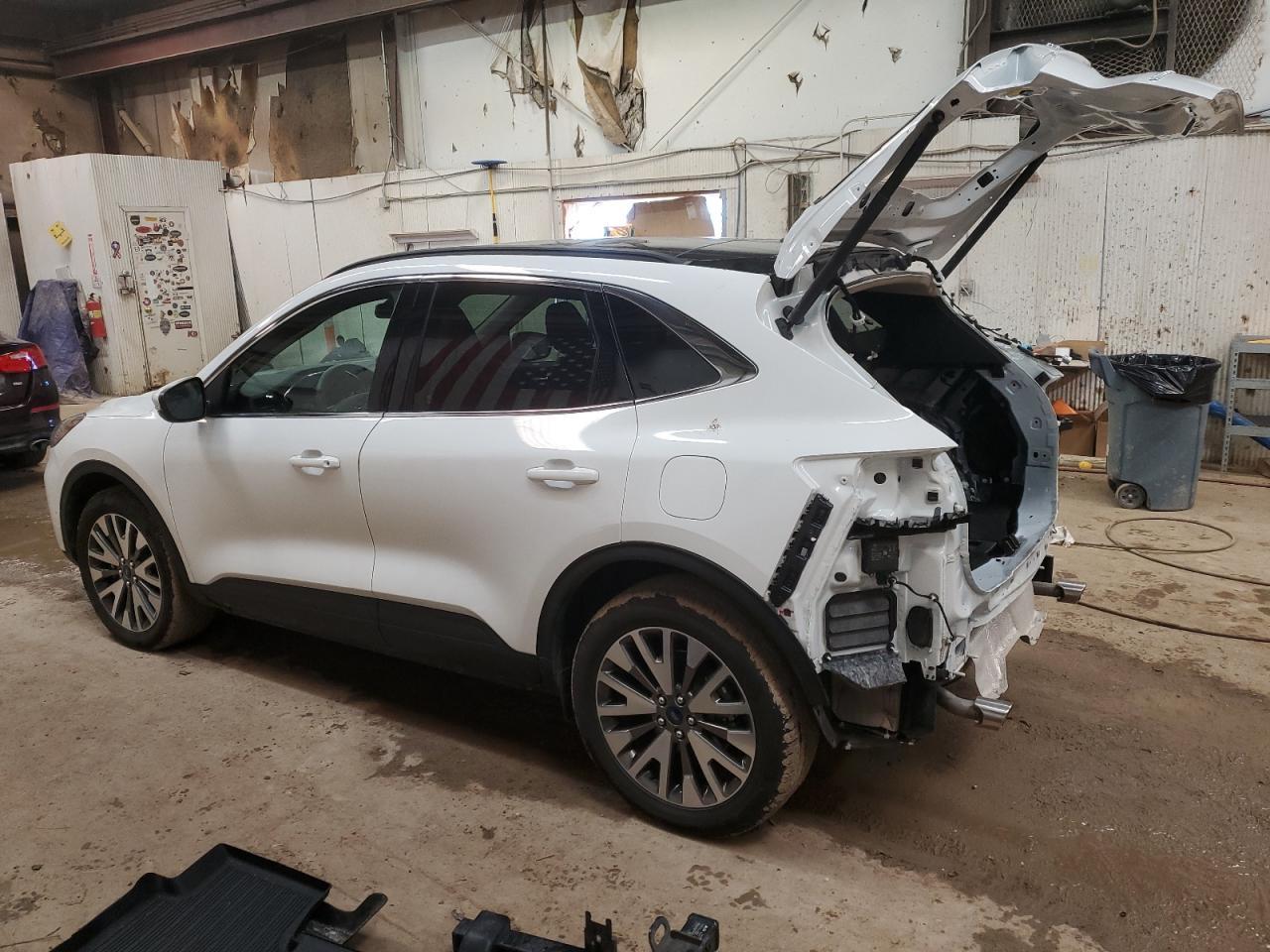 2020 FORD ESCAPE TIT - Image 2