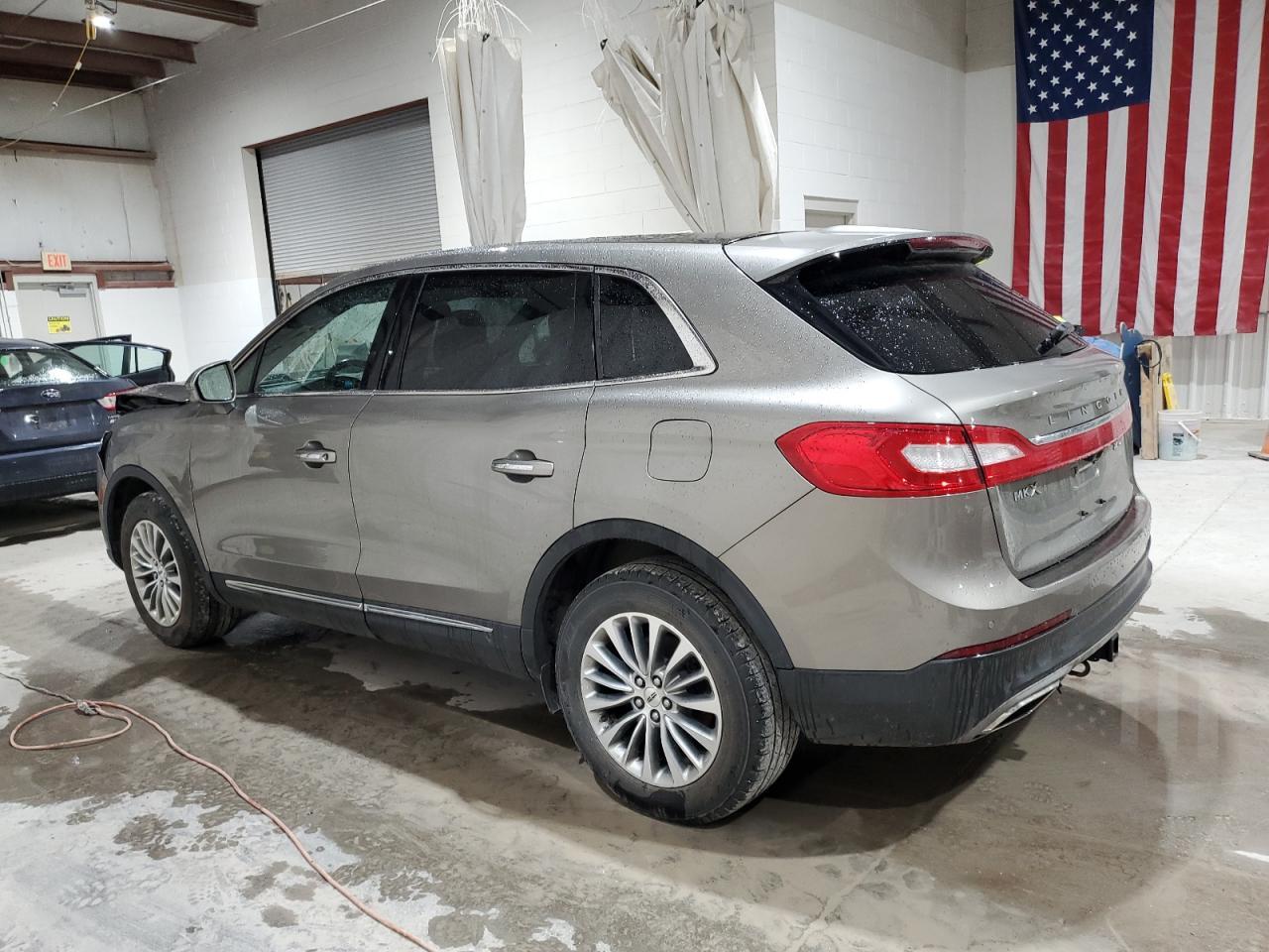 2017 LINCOLN MKX SELECT - Image 2
