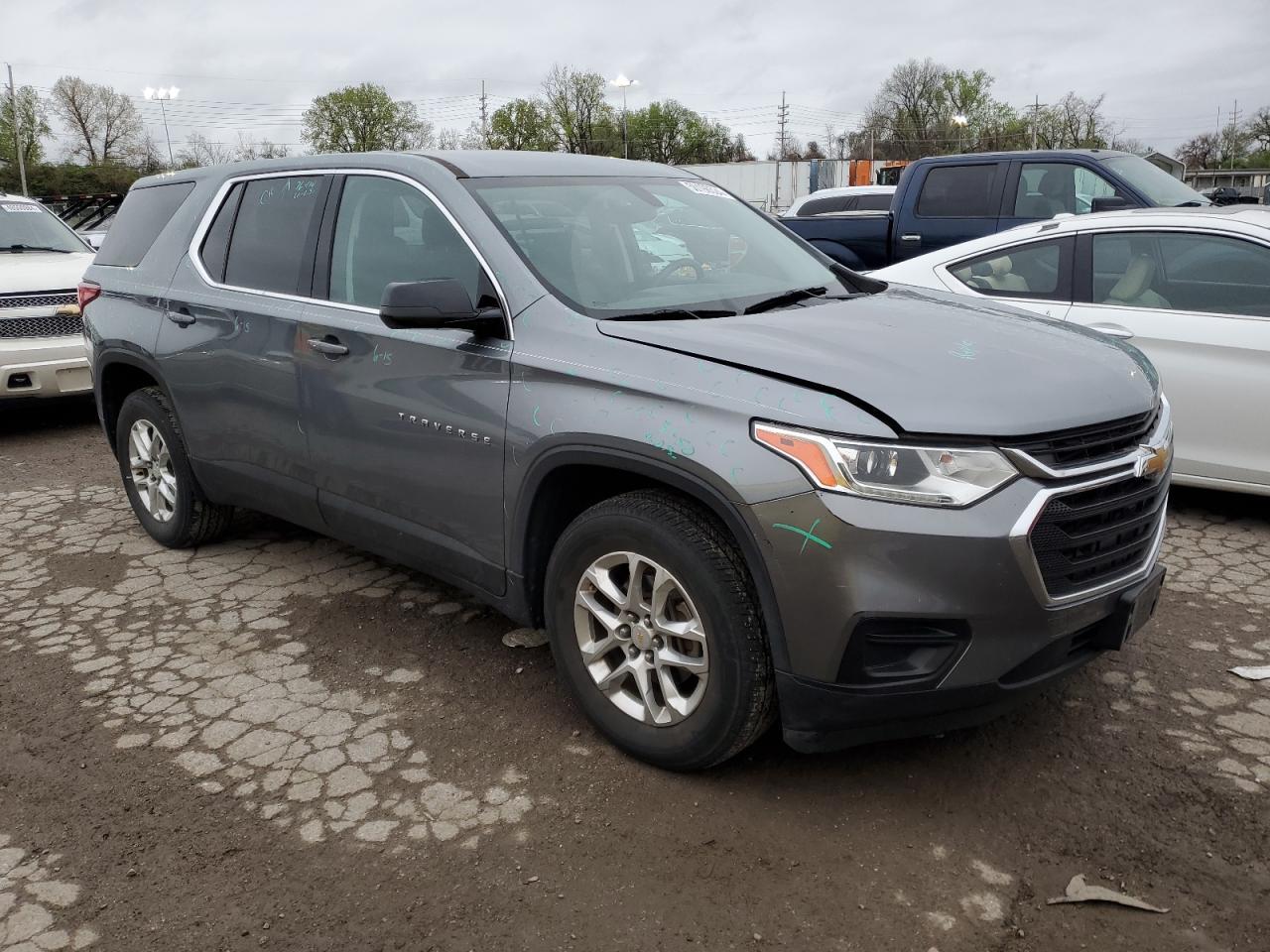 2018 CHEVROLET TRAVERSE L - Фото 4