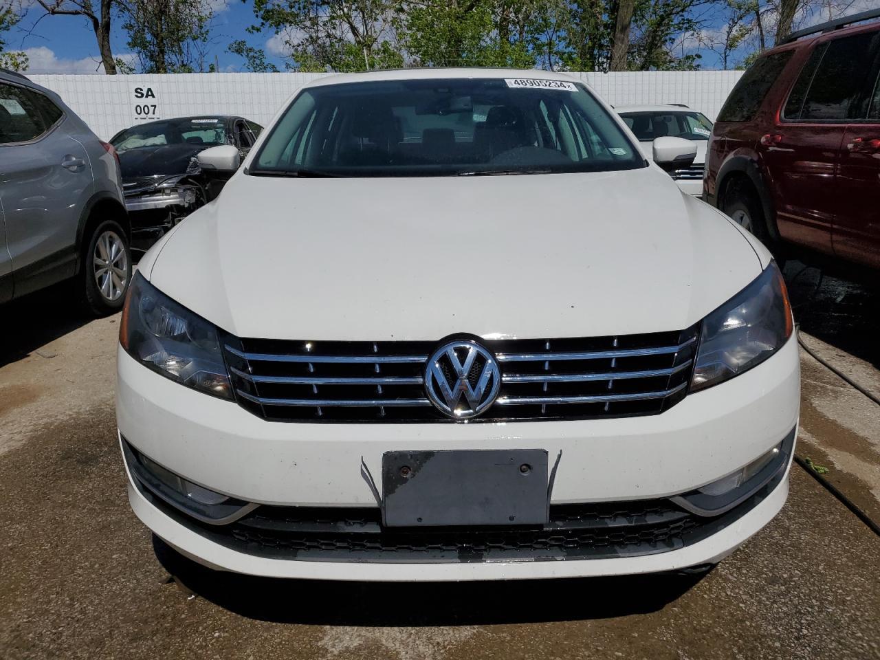 2014 VOLKSWAGEN PASSAT SE - Фото 5