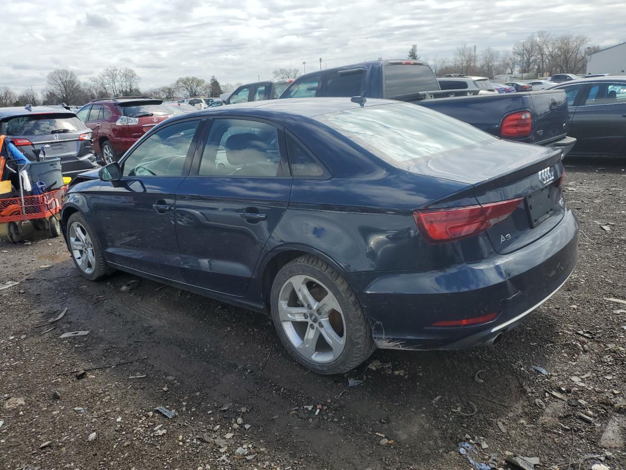2017 AUDI A3 PREMIUM - Фото 2