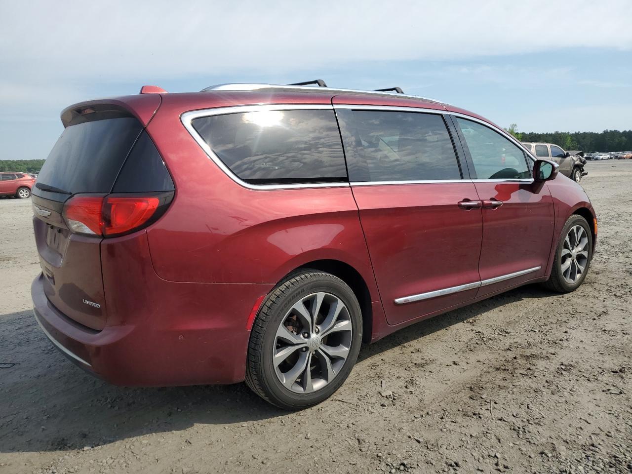 2017 CHRYSLER PACIFICA L - Image 3