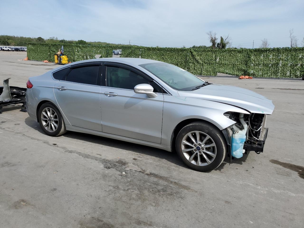 2017 FORD FUSION SE - Фото 4