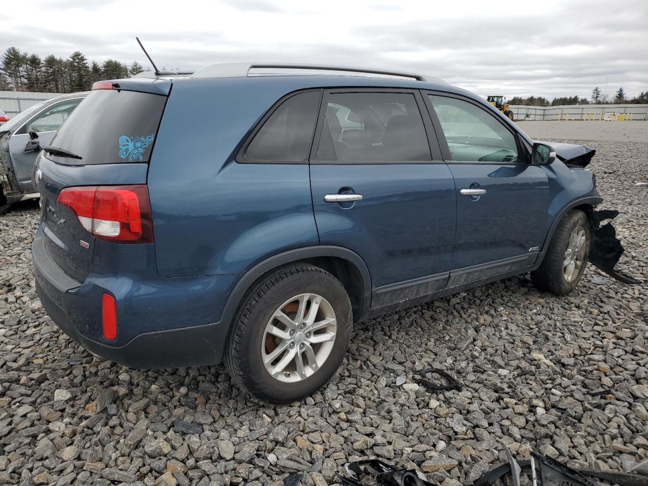 2015 KIA SORENTO LX - Image 3