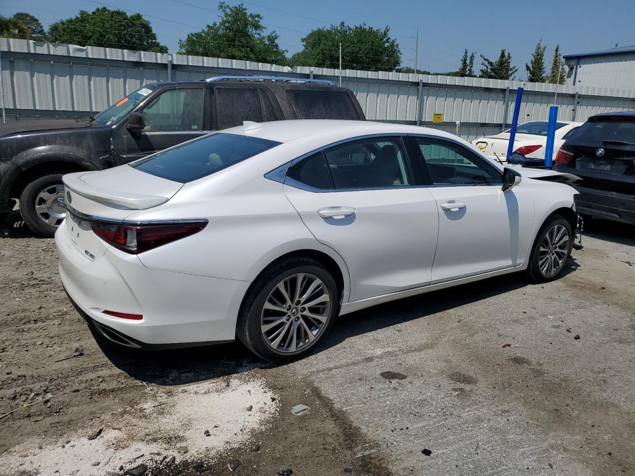 2021 LEXUS ES 350 BAS - Фото 3