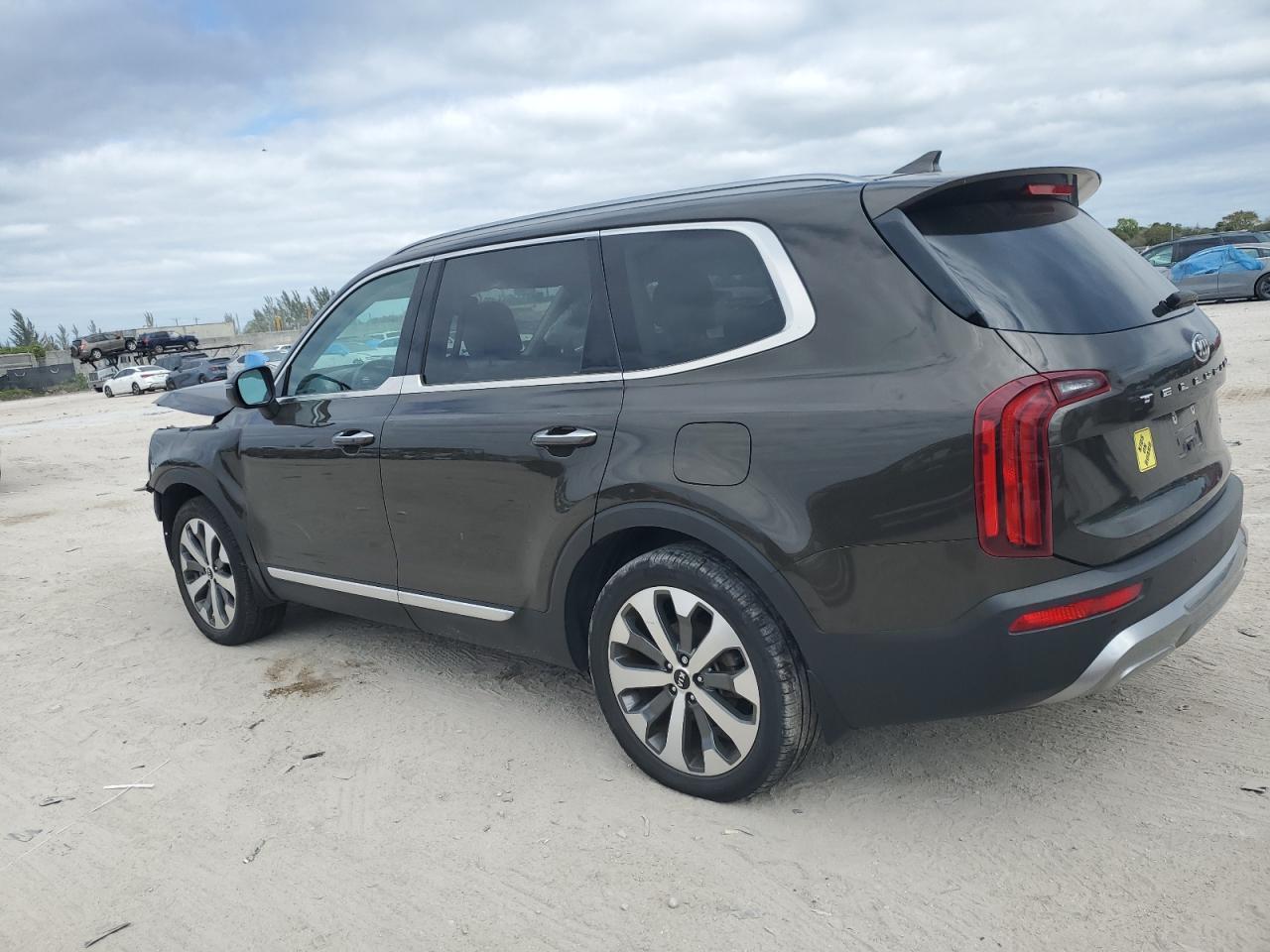 2020 KIA TELLURIDE - Фото 2