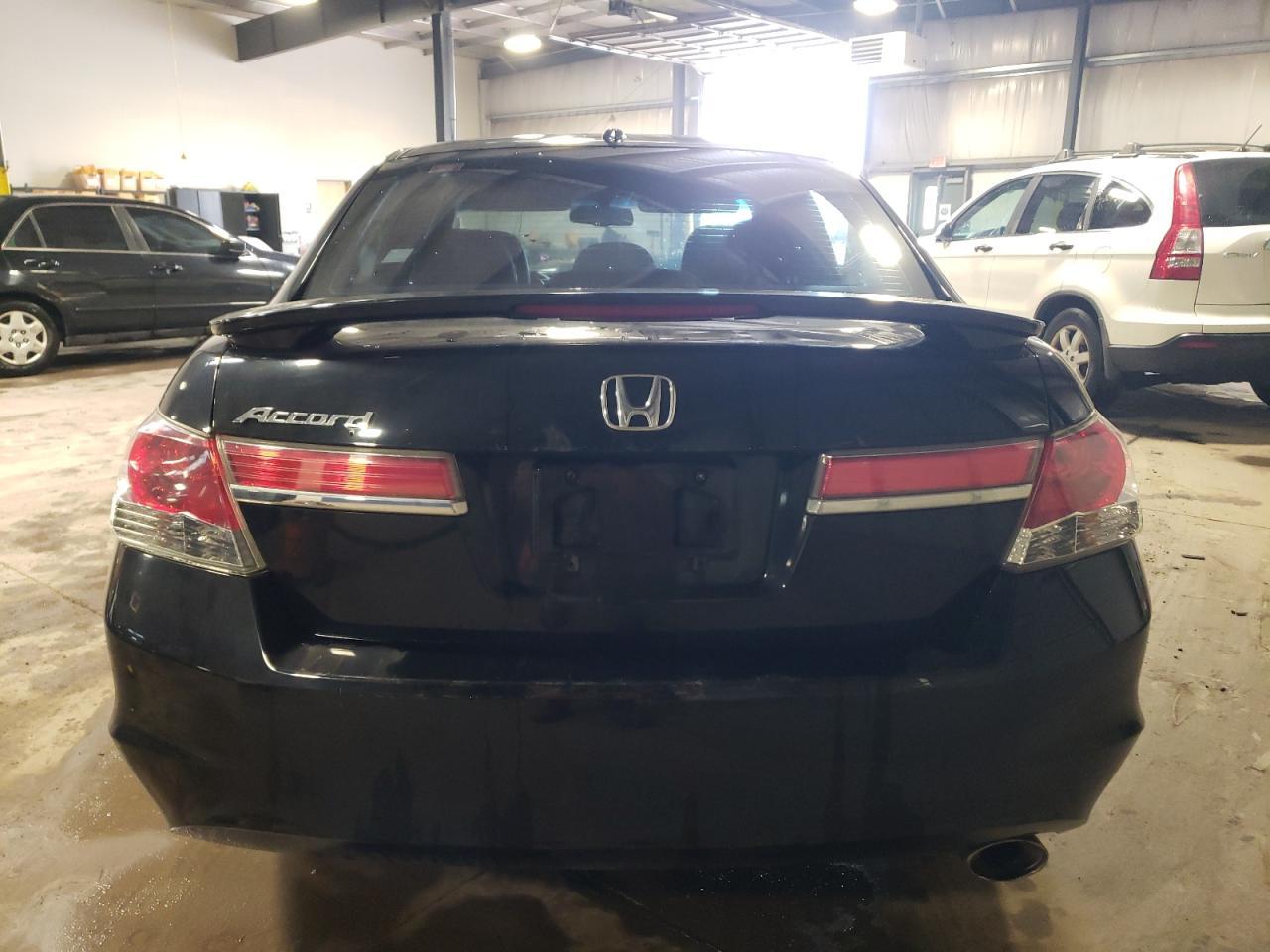 2012 HONDA ACCORD EXL - Фото 6