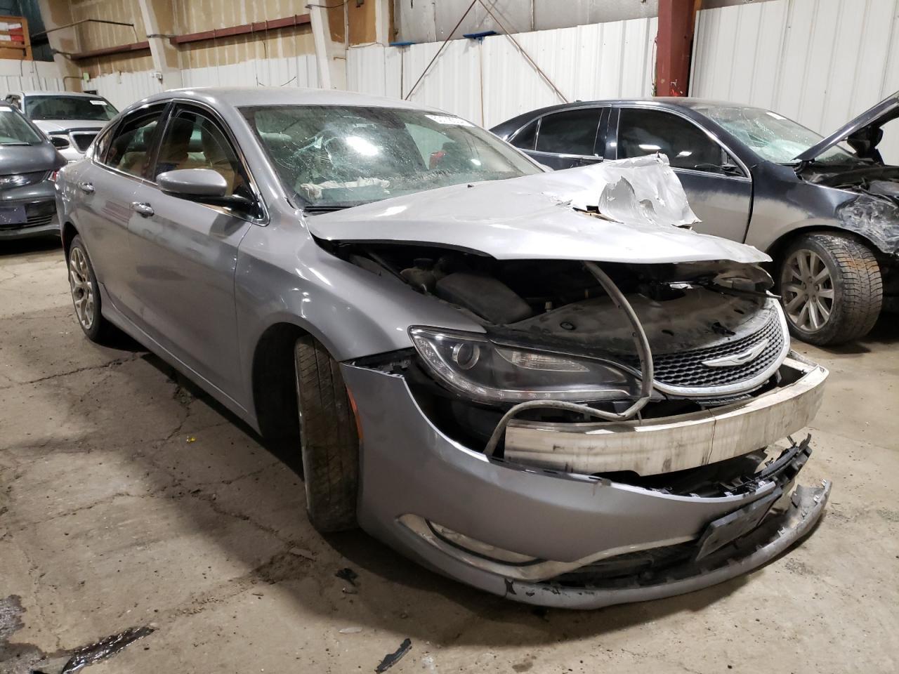 2015 CHRYSLER 200 C - Image 4