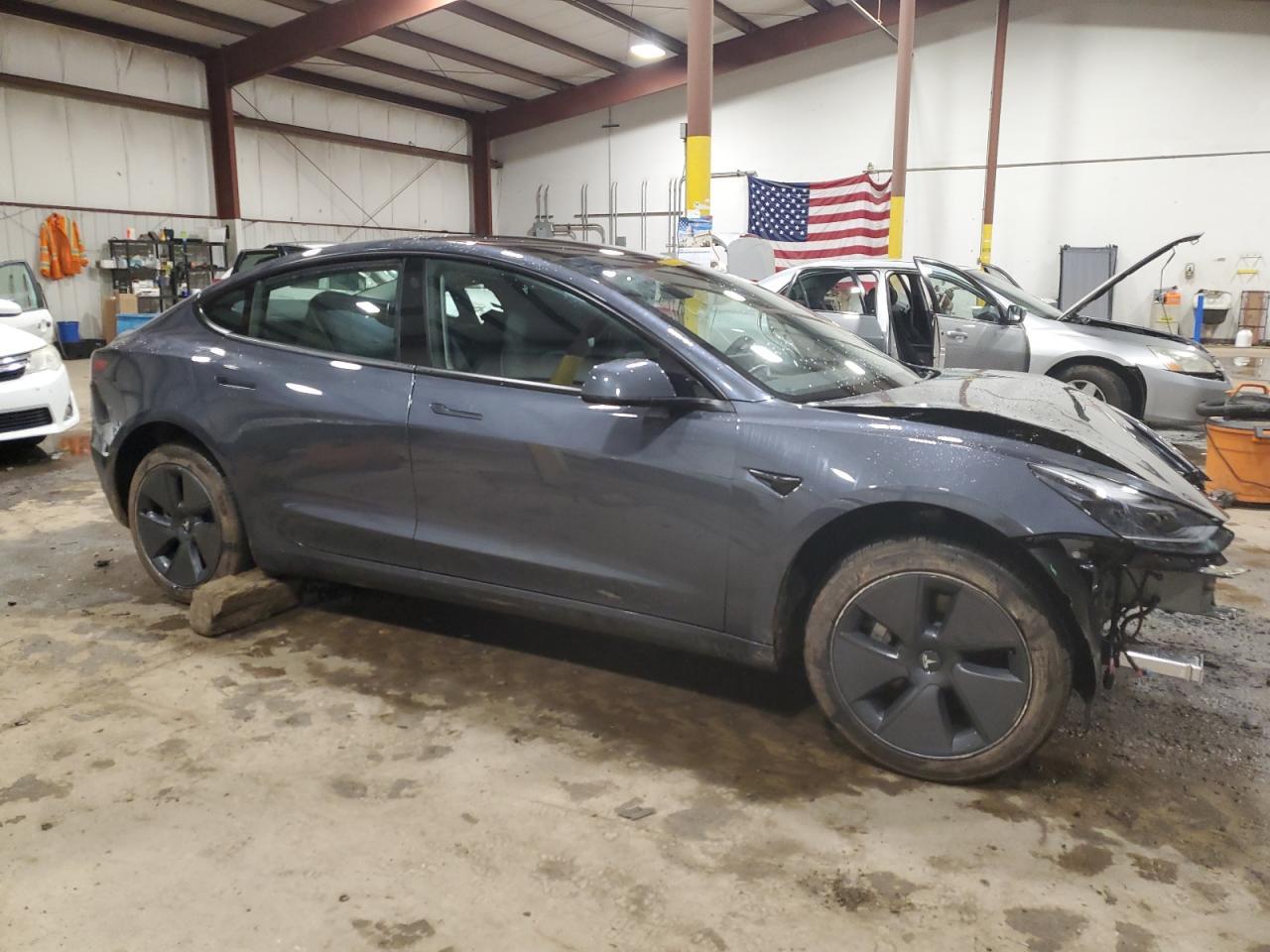 2023 TESLA MODEL 3 - Image 4