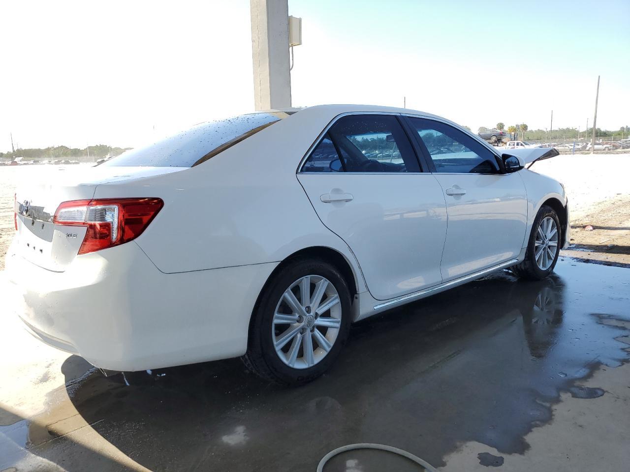 2012 TOYOTA CAMRY BASE - Фото 3