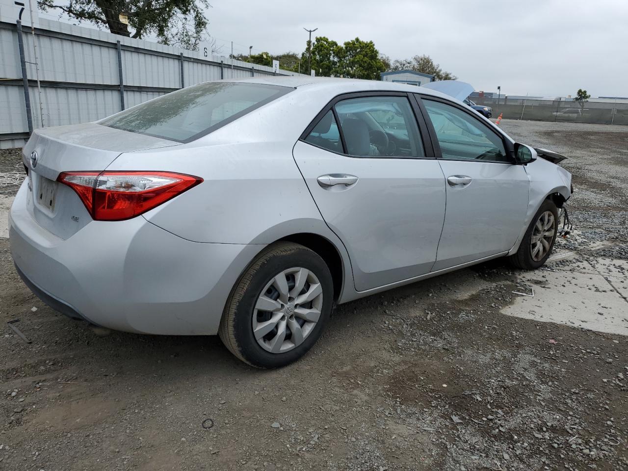 2015 TOYOTA COROLLA L - Фото 3