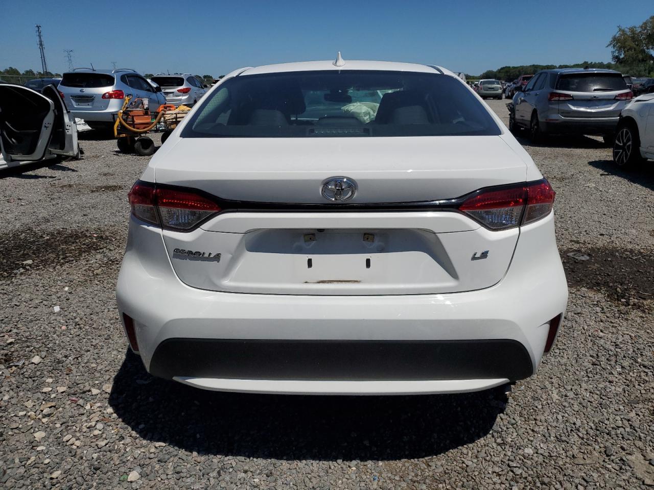 2021 TOYOTA COROLLA LE - Image 6