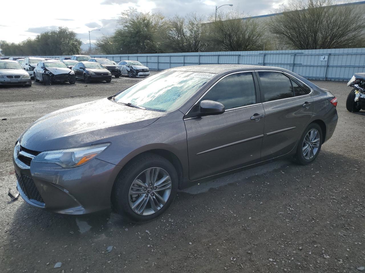 2017 TOYOTA CAMRY LE car image