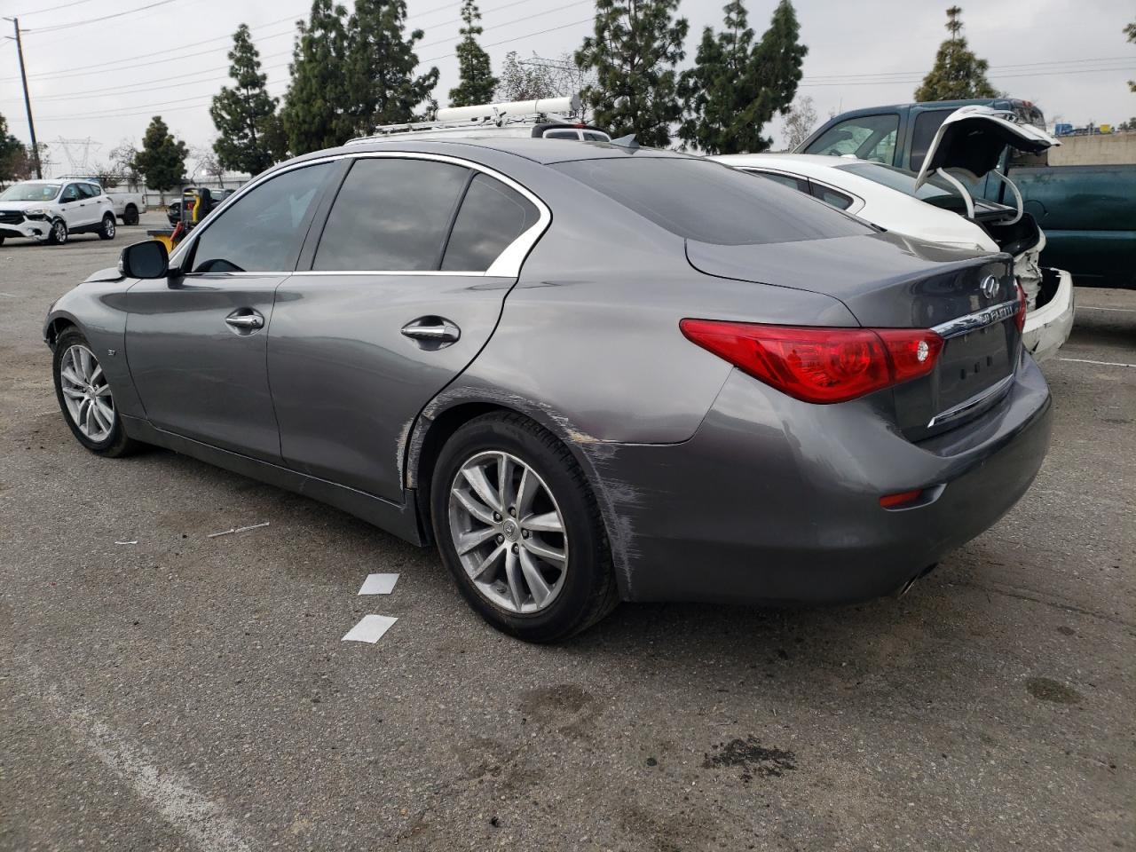 2015 INFINITI Q50 BASE - Фото 2