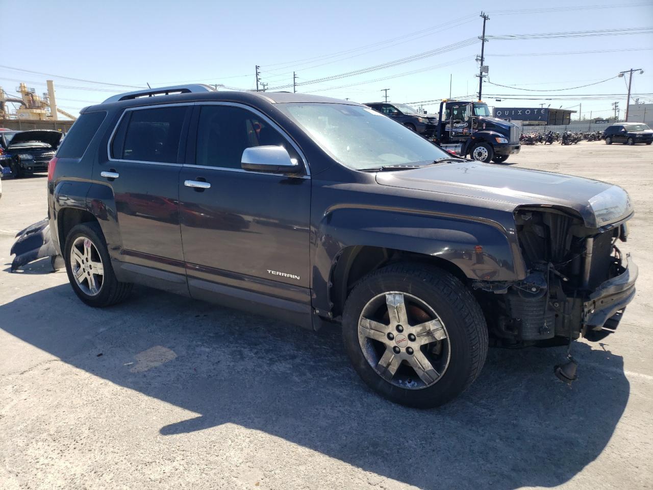 2013 GMC TERRAIN SL - Image 4