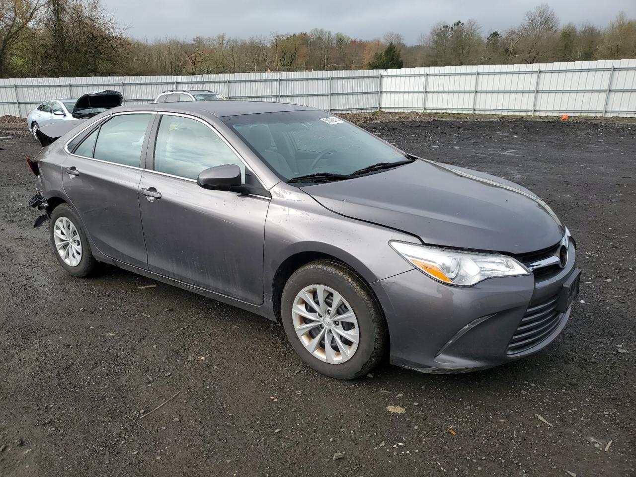 2016 TOYOTA CAMRY LE - Image 4