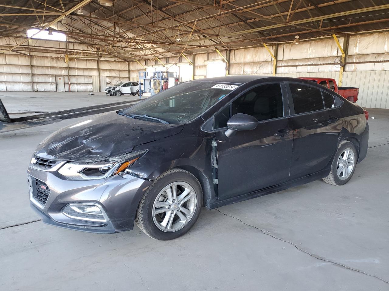 2017 CHEVROLET CRUZE LT