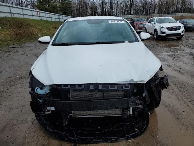 2017 Hyundai Elantra Se - Image 5