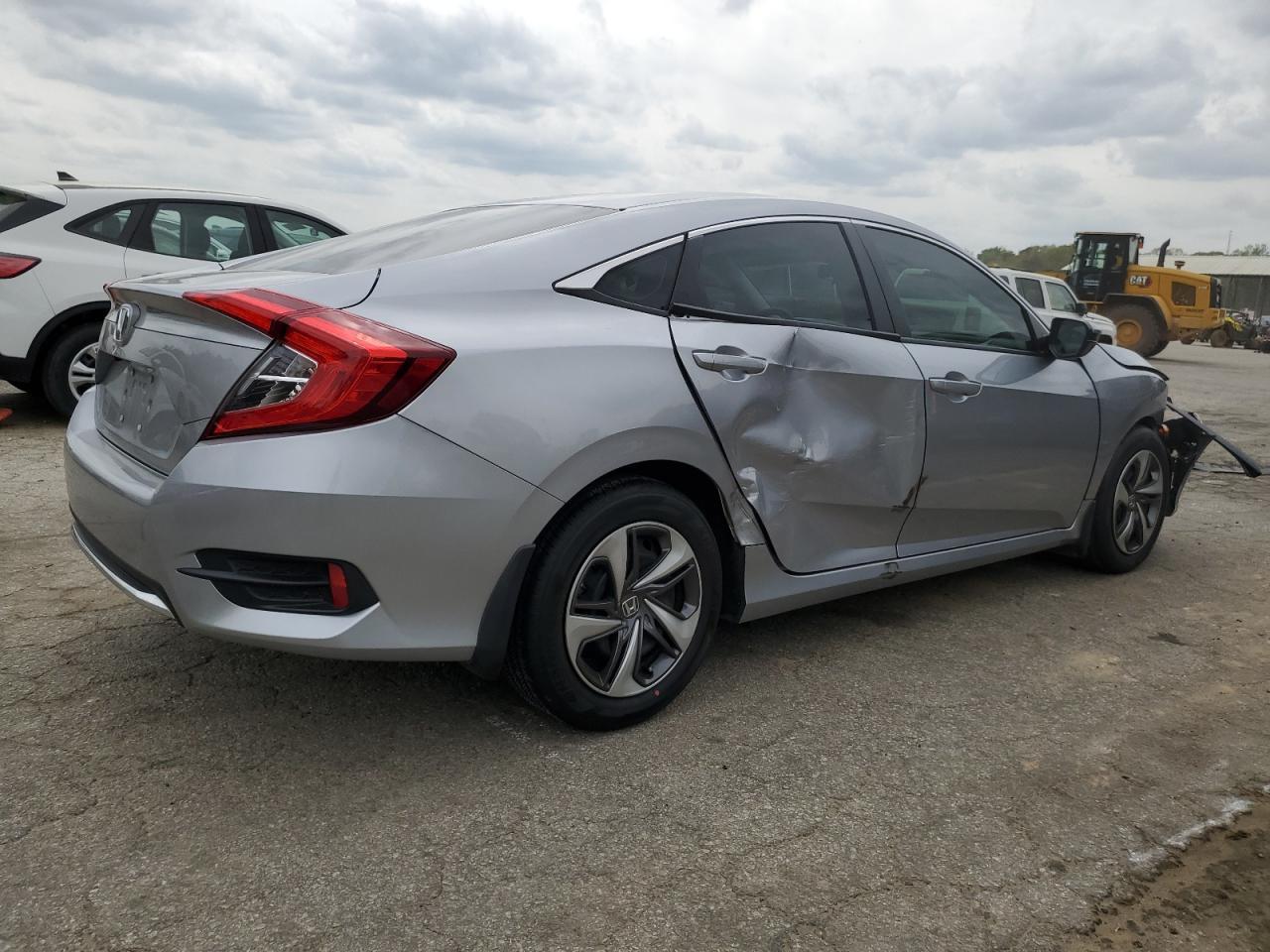 2019 HONDA CIVIC LX - Image 3