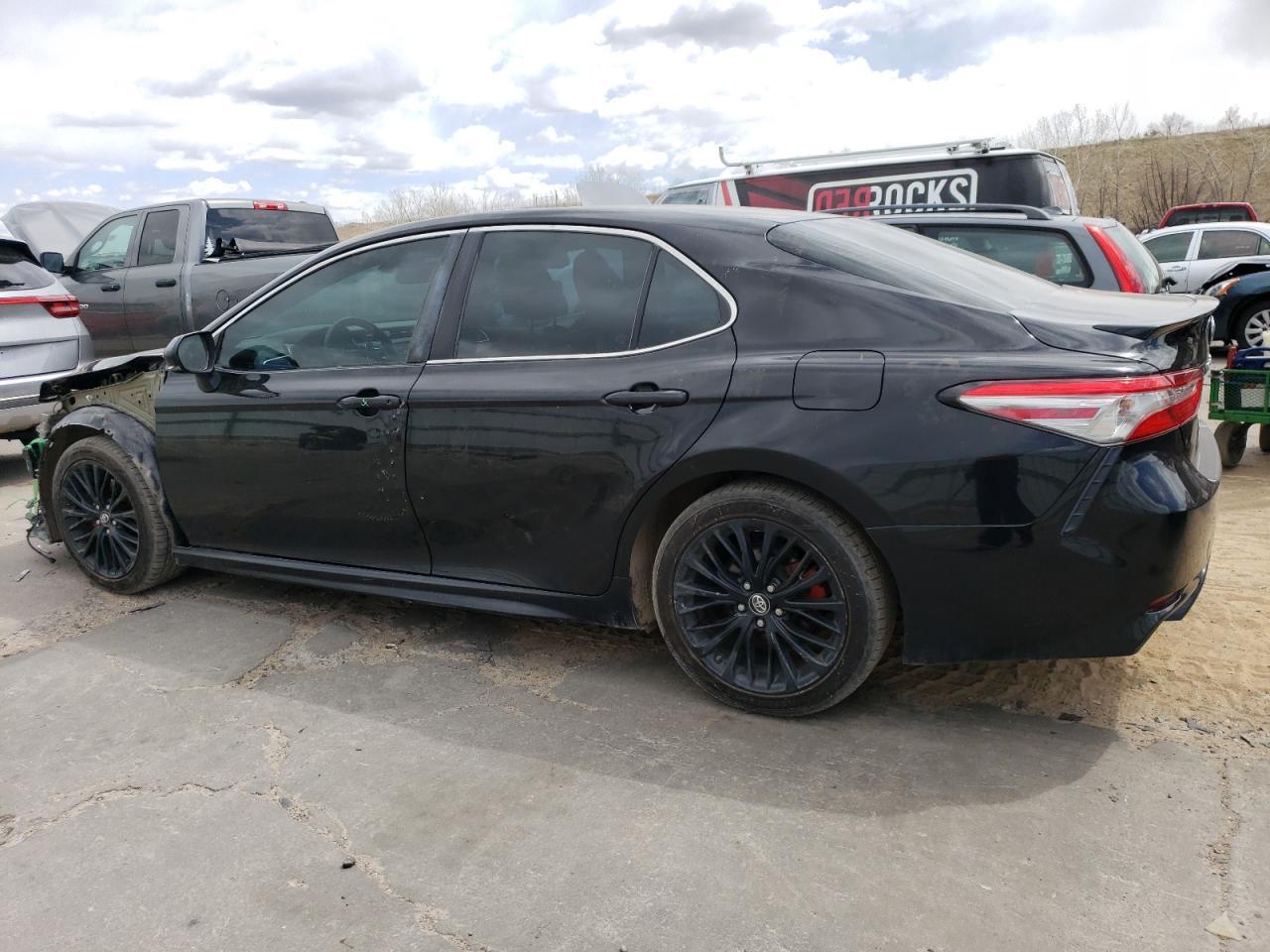 2018 TOYOTA CAMRY L - Фото 2