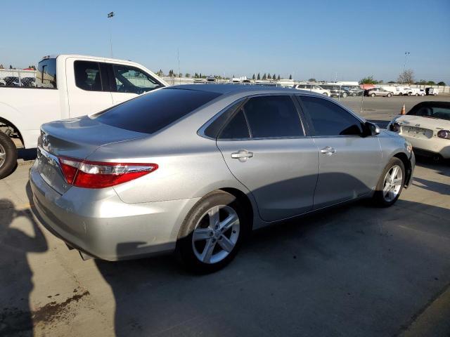 2015 Toyota Camry Le - Image 3