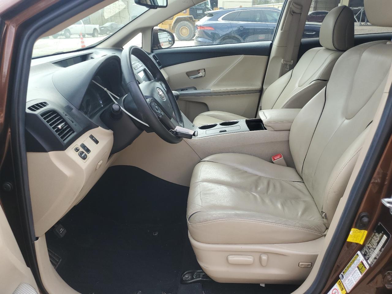 2013 TOYOTA VENZA LE - Фото 7