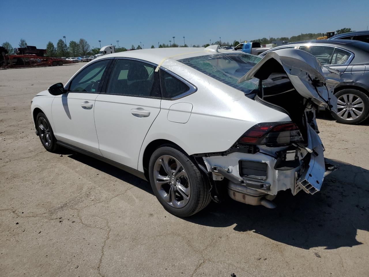 2024 HONDA ACCORD EX - Фото 2
