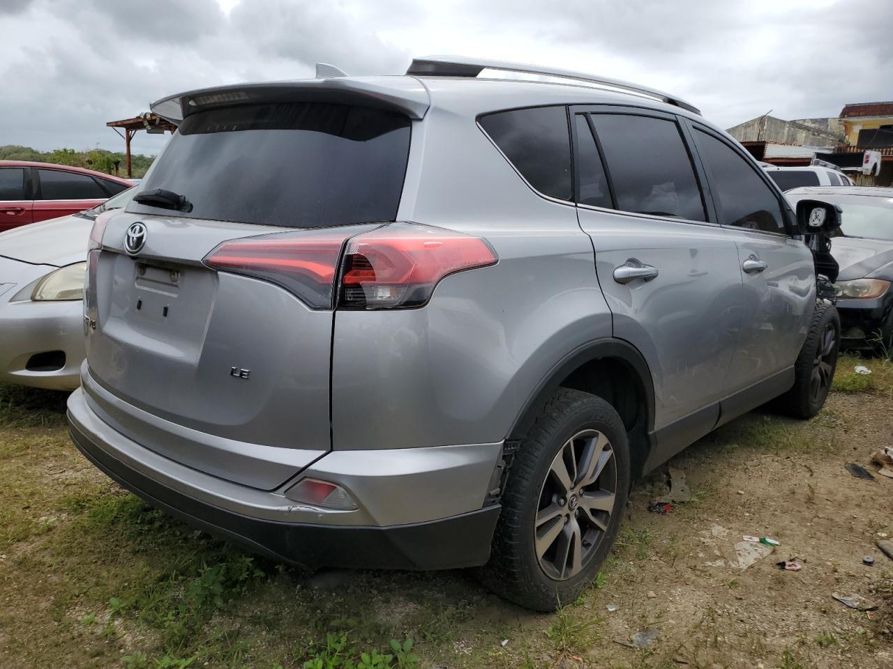 2018 TOYOTA RAV4 LE - Image 3