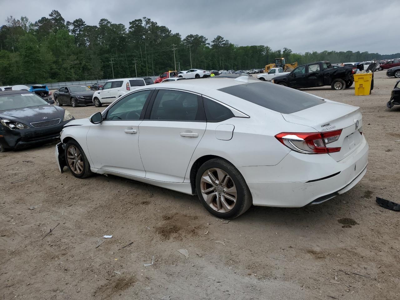 2018 HONDA ACCORD LX - Фото 2
