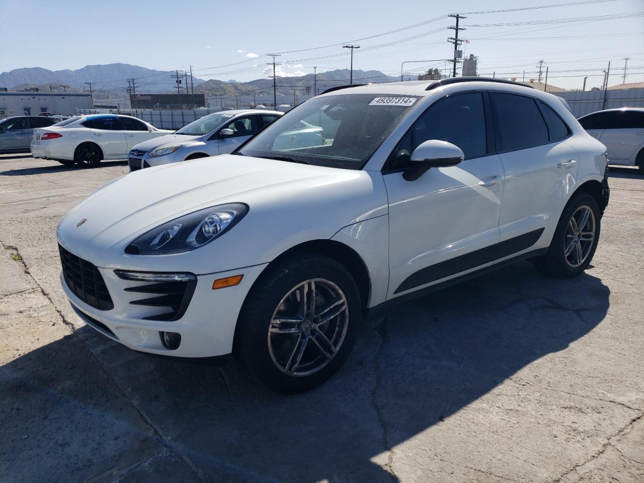 2015 PORSCHE MACAN S