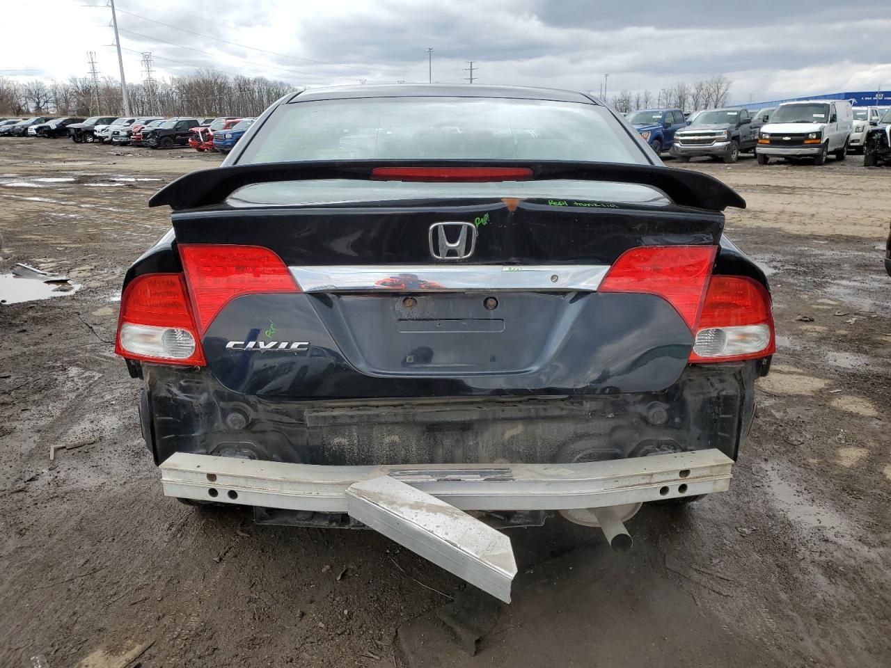 2011 HONDA CIVIC LX - Фото 6
